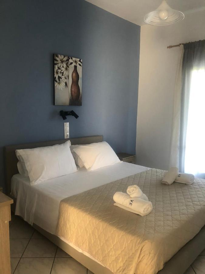Eleftheria Studios And Apartments Acharavi  Luaran gambar